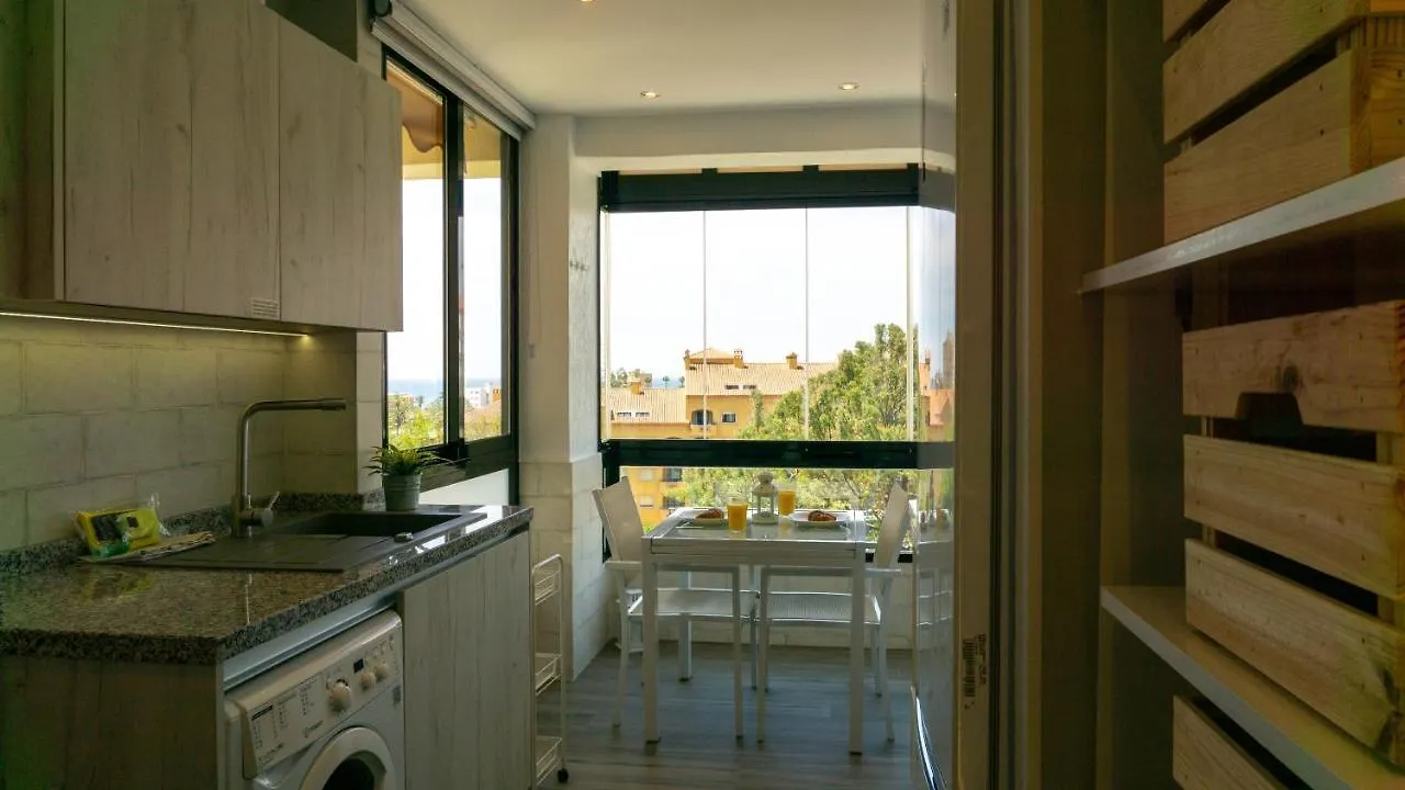 Apartment Aloha Playa Malaga Benalmádena 0*,  Spanien
